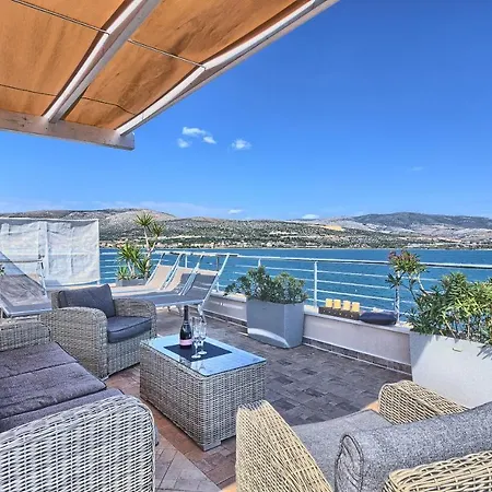 Silvana Villa Trogir