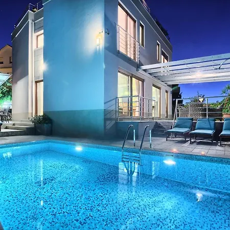 Silvana Villa